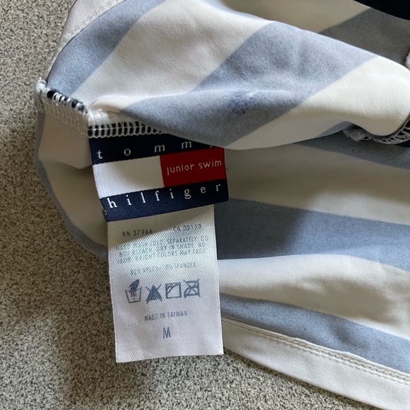 Vintage Tommy Hilfiger Swimsuit Top Size Medium - Picture 6 of 8